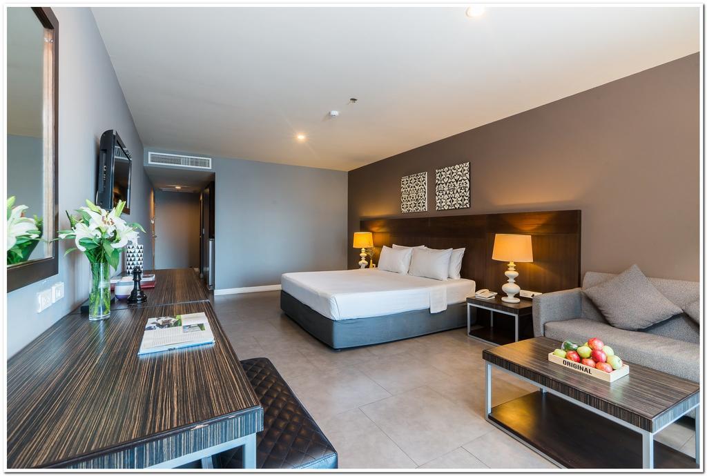 Sea Me Spring Hotel Pattaya Exterior foto