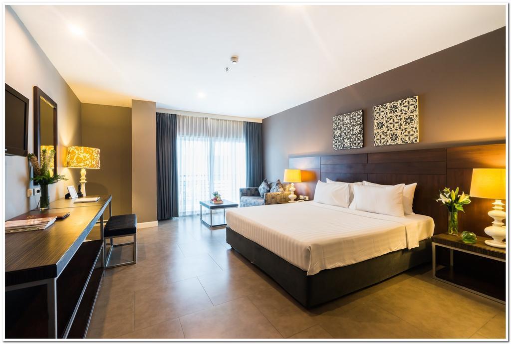 Sea Me Spring Hotel Pattaya Exterior foto
